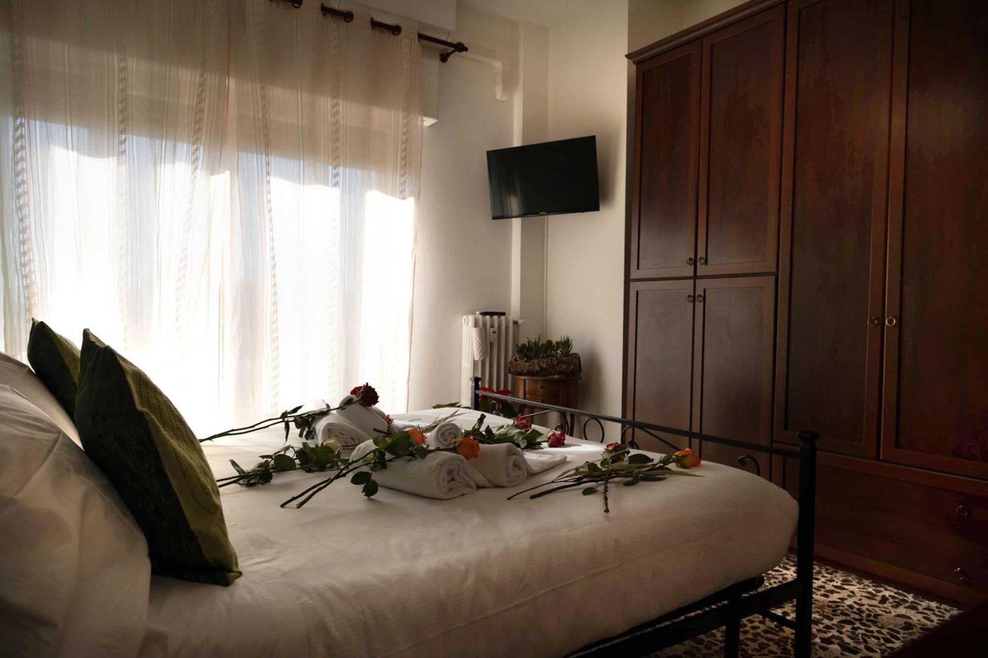 Florence Oasis Екстериор снимка